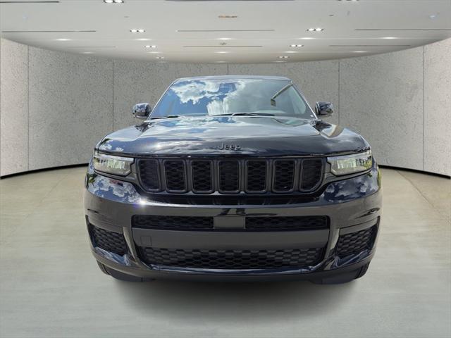 2025 Jeep Grand Cherokee GRAND CHEROKEE L ALTITUDE 4X4