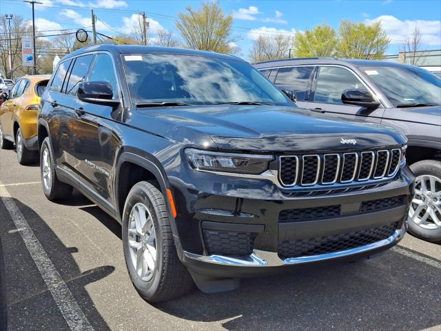 2025 Jeep Grand Cherokee GRAND CHEROKEE L LAREDO 4X4