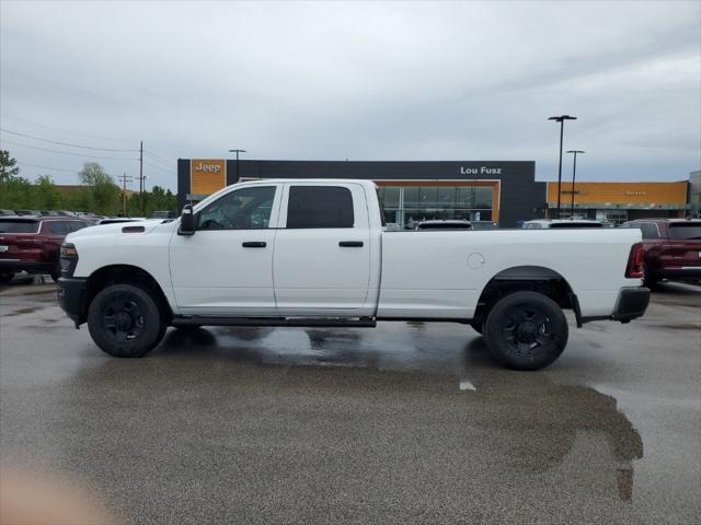 2025 RAM Ram 3500 RAM 3500 TRADESMAN CREW CAB 4X4 8 BOX