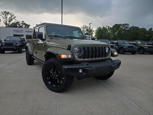 2025 Jeep Gladiator GLADIATOR NIGHTHAWK 4X4
