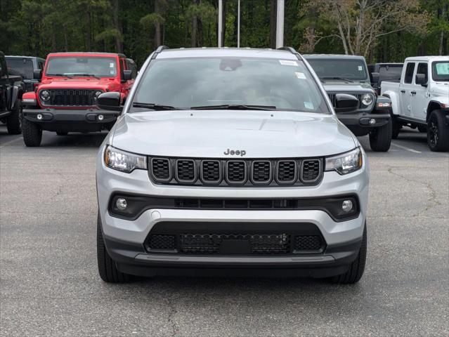 2025 Jeep Compass COMPASS LATITUDE 4X4