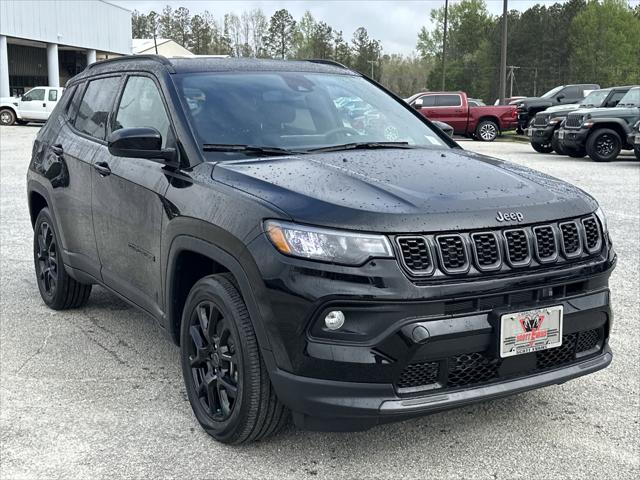 2025 Jeep Compass COMPASS LATITUDE 4X4