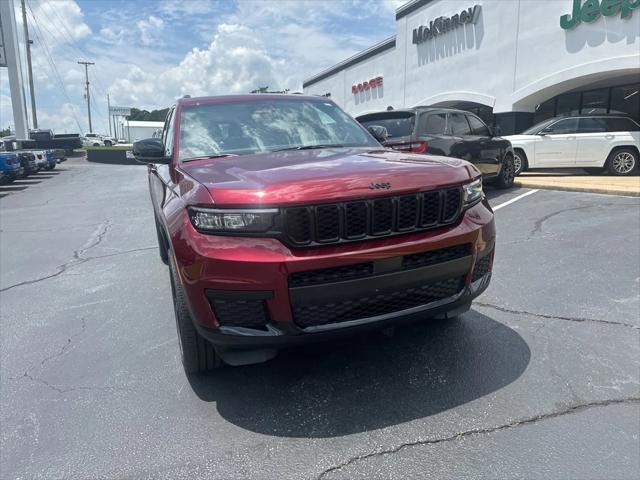2025 Jeep Grand Cherokee GRAND CHEROKEE L ALTITUDE 4X2