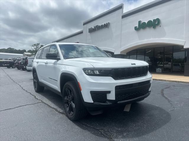 2025 Jeep Grand Cherokee GRAND CHEROKEE L ALTITUDE 4X2