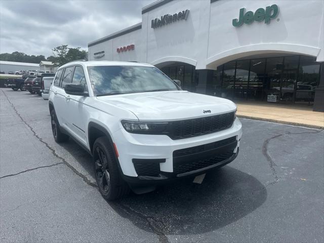 2025 Jeep Grand Cherokee GRAND CHEROKEE L ALTITUDE 4X2