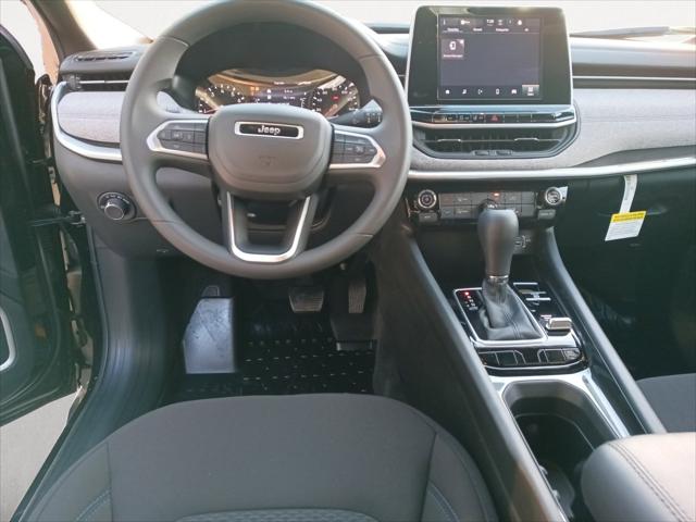 2025 Jeep Compass COMPASS SPORT 4X4
