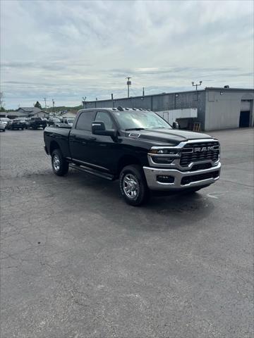 2025 RAM Ram 2500 RAM 2500 TRADESMAN CREW CAB 4X4 64 BOX