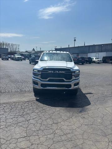 2025 RAM Ram 2500 RAM 2500 TRADESMAN CREW CAB 4X4 64 BOX