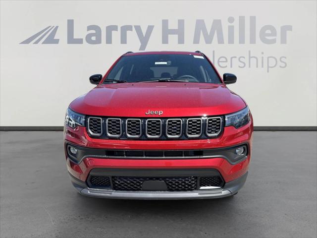 2025 Jeep Compass COMPASS LATITUDE 4X4