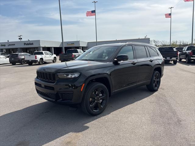 2025 Jeep Grand Cherokee GRAND CHEROKEE L ALTITUDE 4X4