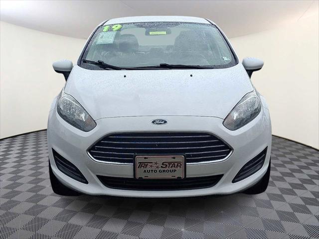 2019 Ford Fiesta SE 2019 Ford Fiesta SE