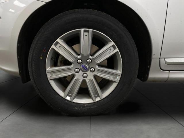 2016 Volvo XC60 T6 Drive-E Platinum