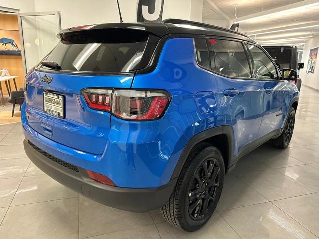 2024 Jeep Compass COMPASS LATITUDE 4X4