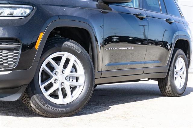 2025 Jeep Grand Cherokee GRAND CHEROKEE LAREDO X 4X2