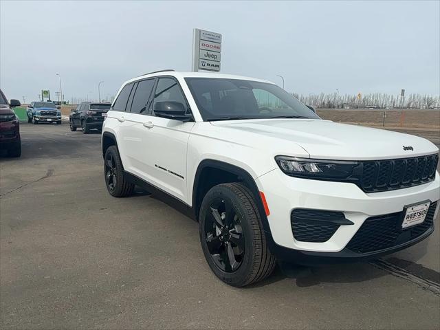 2025 Jeep Grand Cherokee GRAND CHEROKEE ALTITUDE 4X4 2025 Jeep Grand Cherokee GRAND CHEROKEE ALTITUDE 4X4