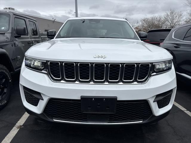 2023 Jeep Grand Cherokee Laredo X 4x4