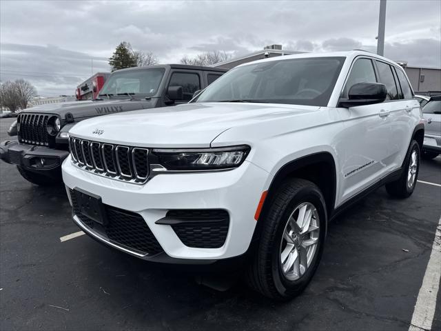 2023 Jeep Grand Cherokee Laredo X 4x4