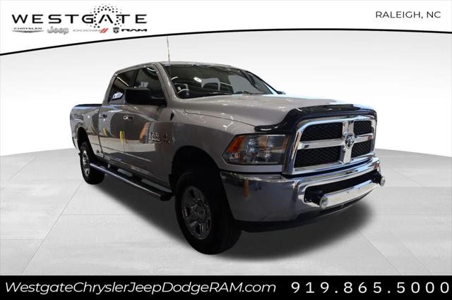 2017 RAM 2500 SLT Crew Cab 4x4 64 Box