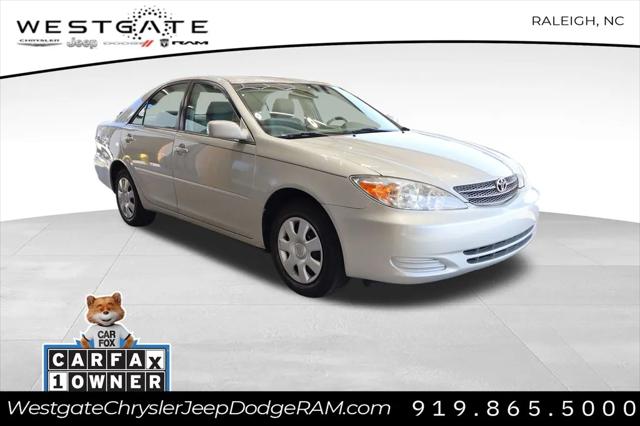 2004 Toyota Camry LE