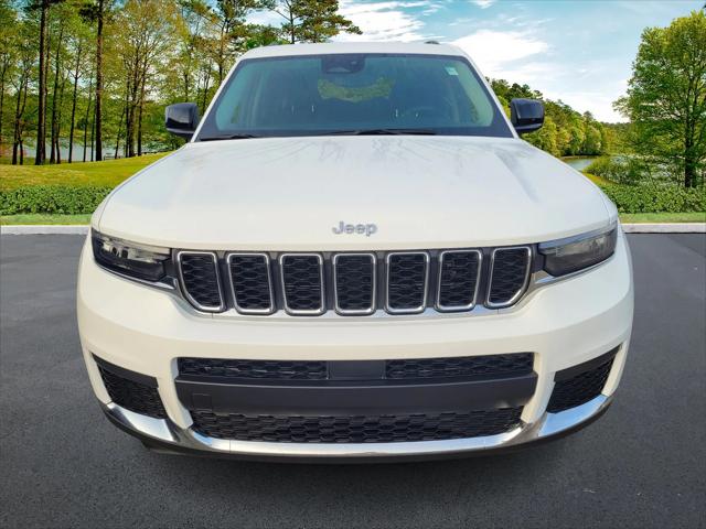 2023 Jeep Grand Cherokee L Laredo 4x2