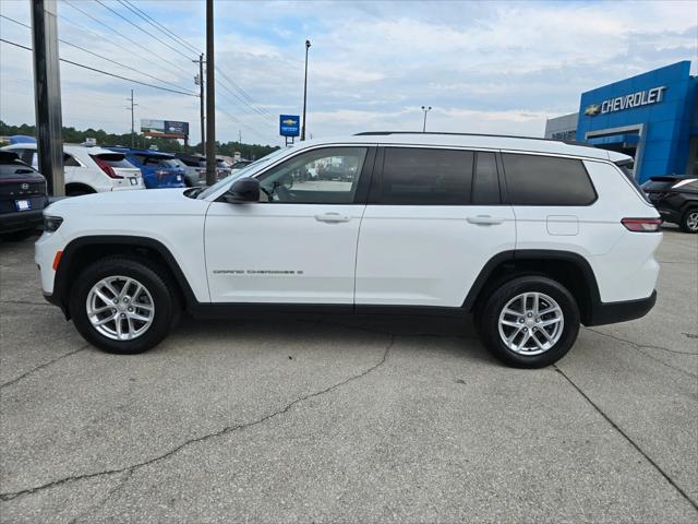 2023 Jeep Grand Cherokee L Laredo 4x2