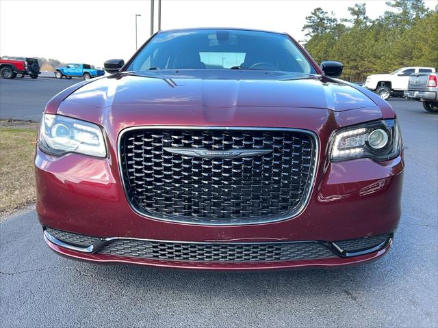 2020 Chrysler 300 Touring