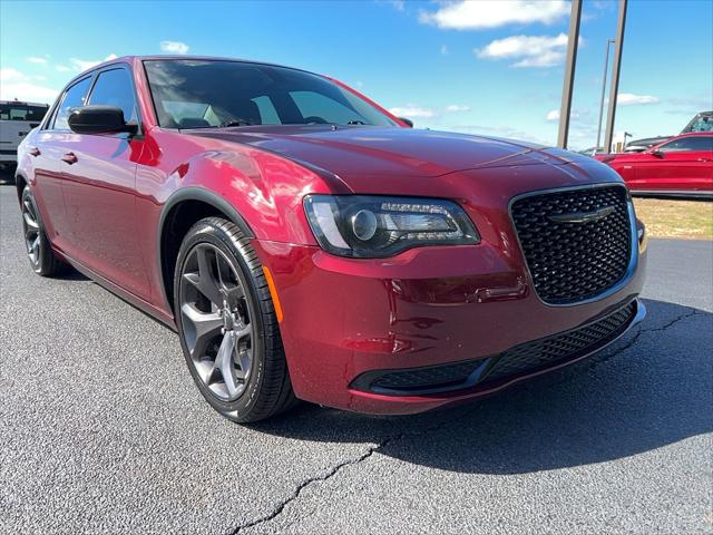 2020 Chrysler 300 Touring