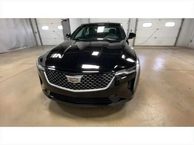 2022 Cadillac CT4 Premium Luxury