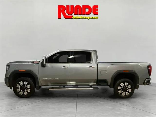 2024 GMC Sierra 2500HD 4WD Crew Cab Standard Bed Denali