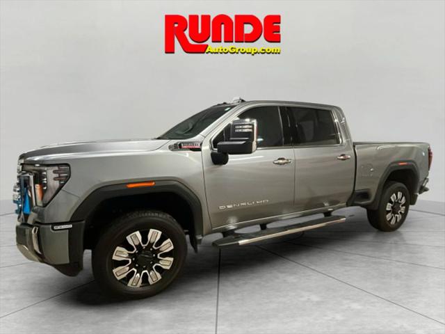 2024 GMC Sierra 2500HD 4WD Crew Cab Standard Bed Denali