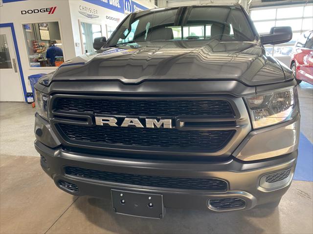 2024 RAM 1500 Tradesman Quad Cab 4x4 64 Box