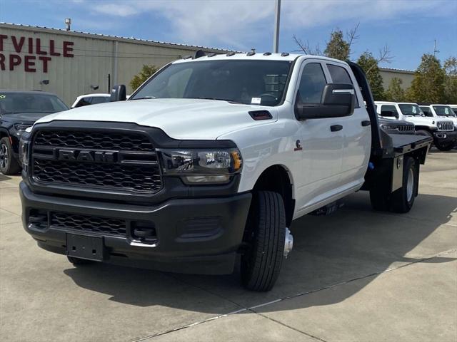 2024 RAM Ram 3500 Chassis Cab RAM 3500 TRADESMAN CREW CAB CHASSIS 4X4 60 CA
