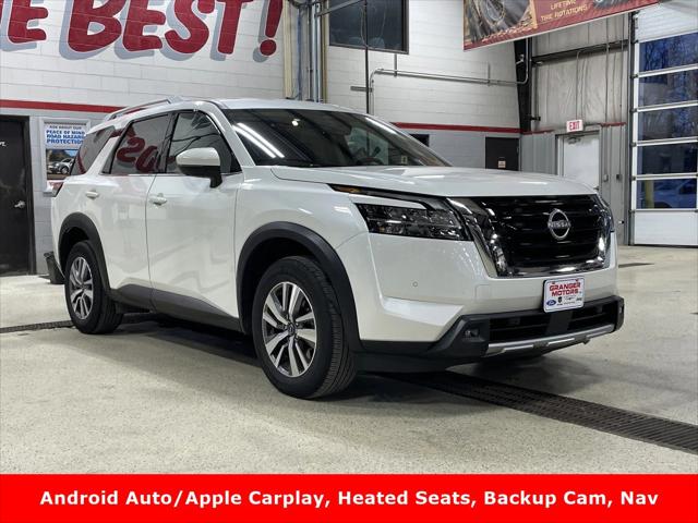 2023 Nissan Pathfinder SL 4WD