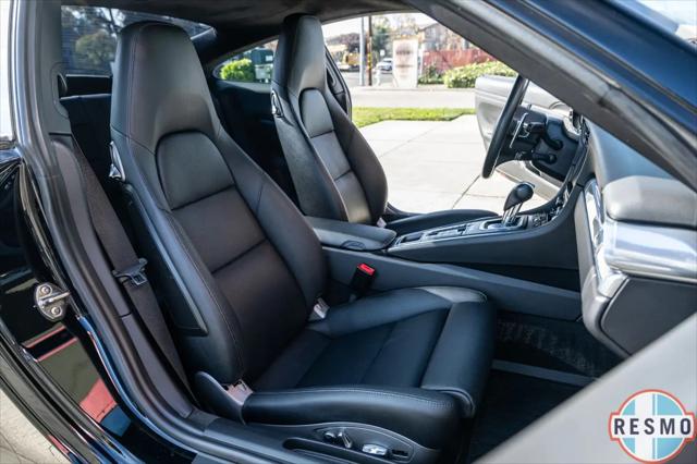2013 Porsche 911 Carrera