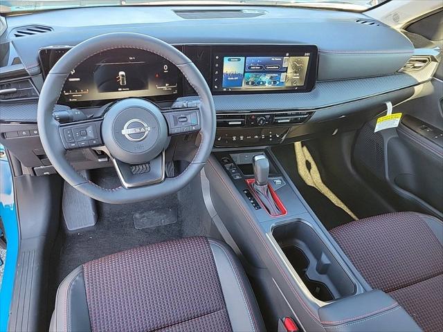 2025 Nissan Kicks SR FWD