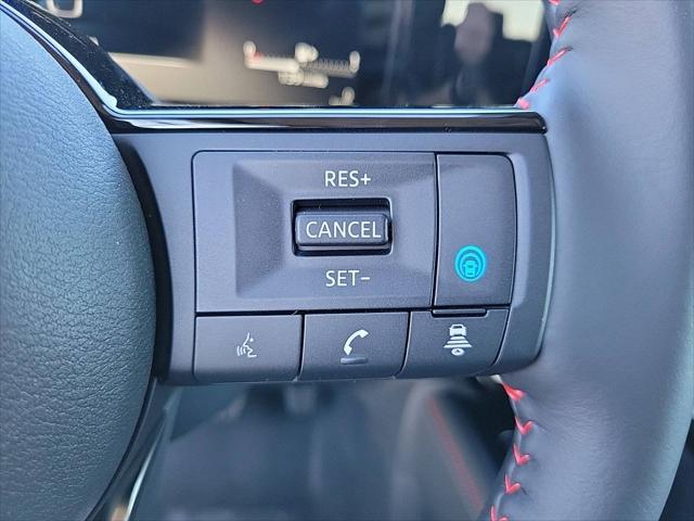 2025 Nissan Kicks SR FWD