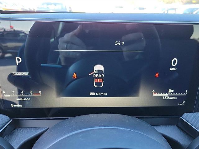 2025 Nissan Kicks SR FWD