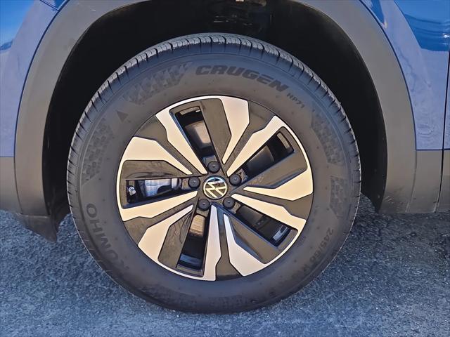 2025 Volkswagen Atlas 2.0T SE