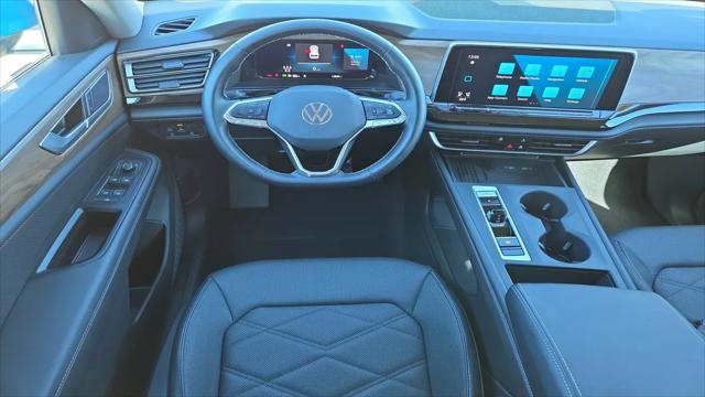 2025 Volkswagen Atlas 2.0T SE
