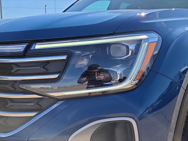 2025 Volkswagen Atlas 2.0T SE