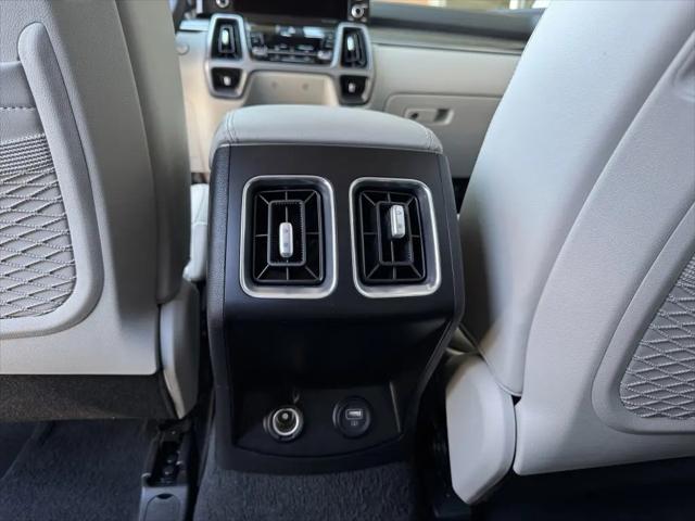 2023 Kia Sorento S