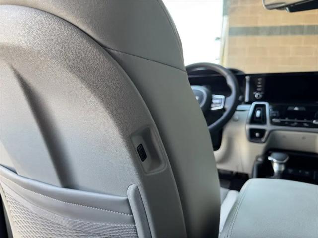 2023 Kia Sorento S