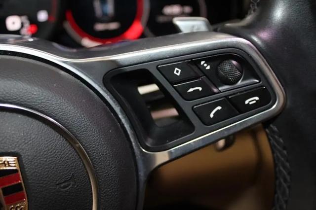 2017 Porsche Panamera 4
