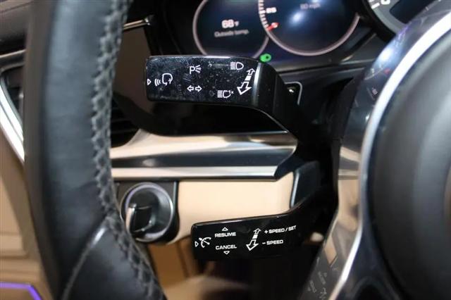 2017 Porsche Panamera 4