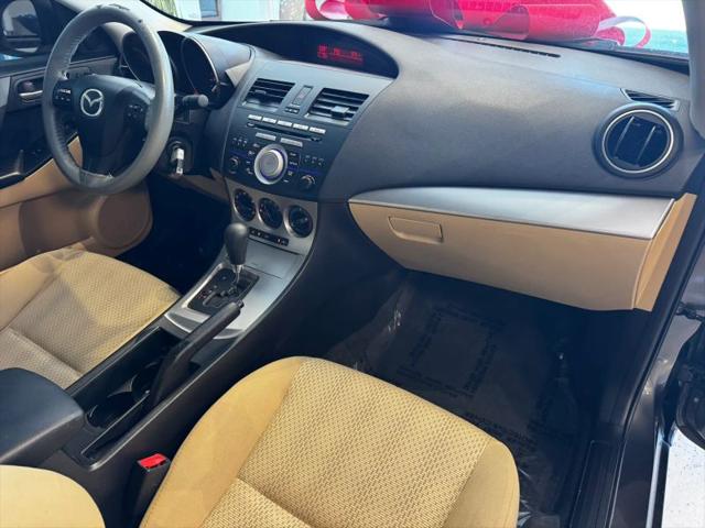 2010 Mazda Mazda3 i Touring