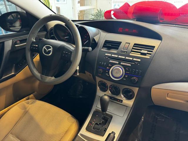 2010 Mazda Mazda3 i Touring