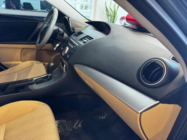 2010 Mazda Mazda3 i Touring