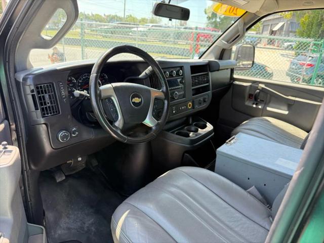 2017 Chevrolet Express Work Van