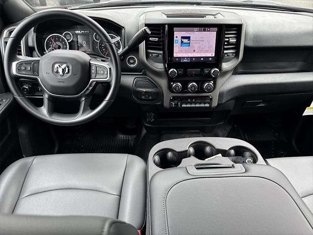 2025 RAM Ram 3500 Chassis Cab RAM 3500 TRADESMAN CREW CAB CHASSIS 4X4 60 CA