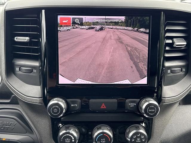 2025 RAM Ram 3500 Chassis Cab RAM 3500 TRADESMAN CREW CAB CHASSIS 4X4 60 CA